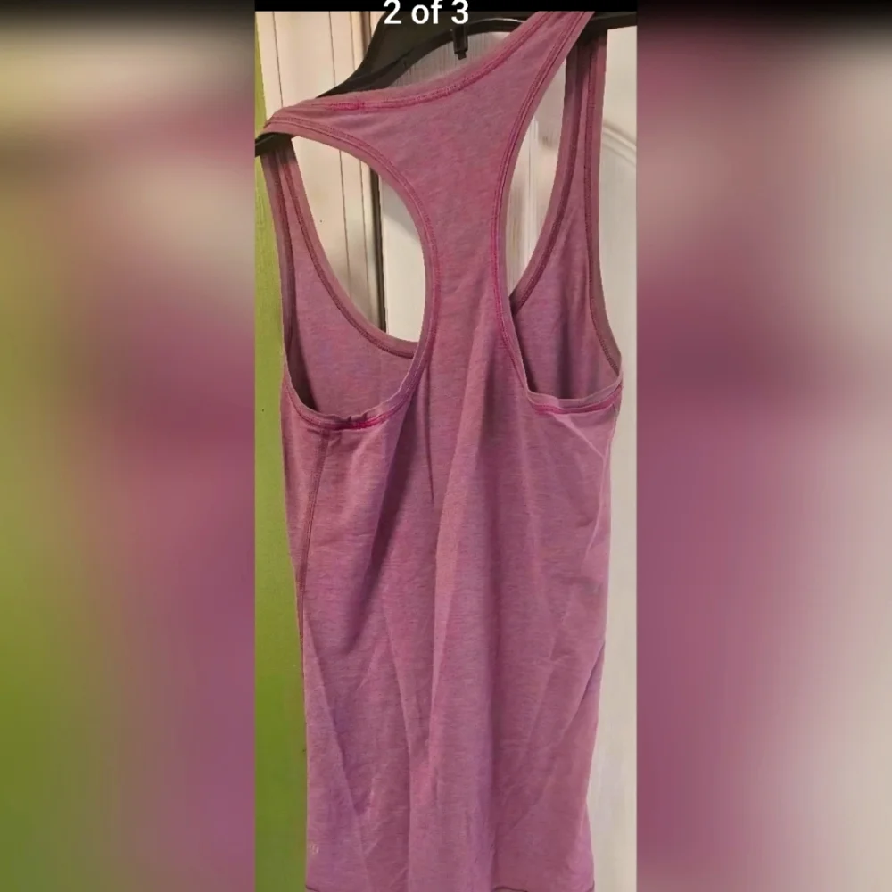 Lululemon Purple Tank Top Size Medium - Picture 2 of 3